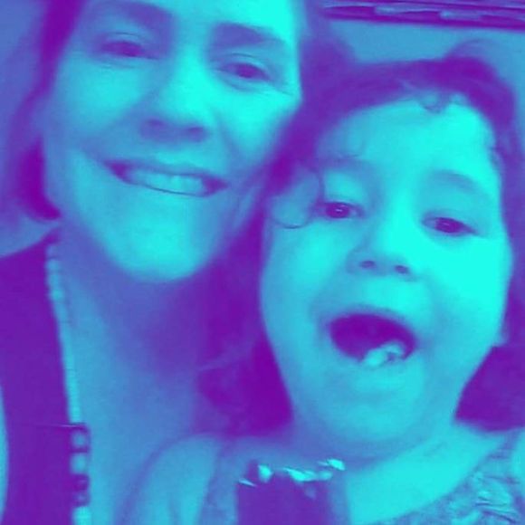 Meet your Posher, Audrey-anne - Picture 1 of 1